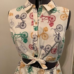 Modcloth front cut-out sleeveless dress. Excellent condition!